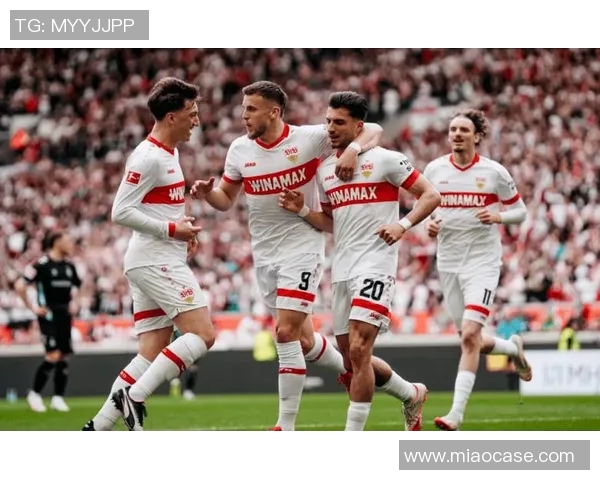 周日德甲精彩对决斯图加特迎战奥格斯堡比分预测与战术分析 周日德甲精彩对决斯图加特迎战奥格斯堡比分预测与战术分析