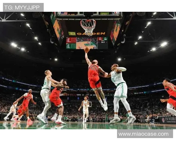 公牛队力克爵士队怀特砍下26分布泽利斯贡献17分9篮板送对手10连败