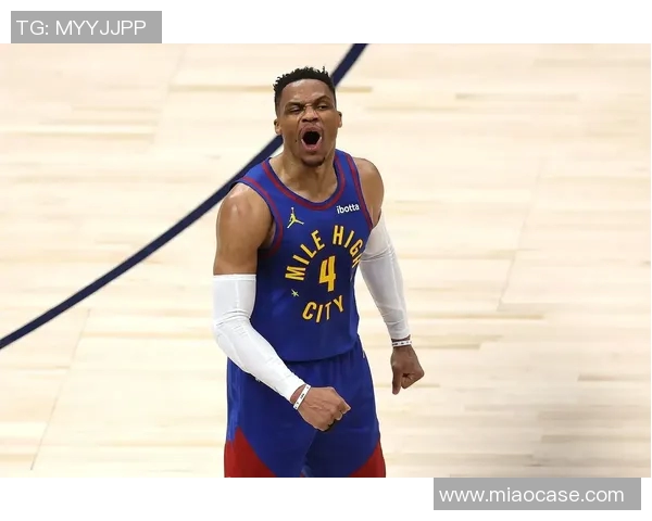 威少成功接受右手手术期待伤愈归来重返赛场 威少成功接受右手手术期待伤愈归来重返赛场